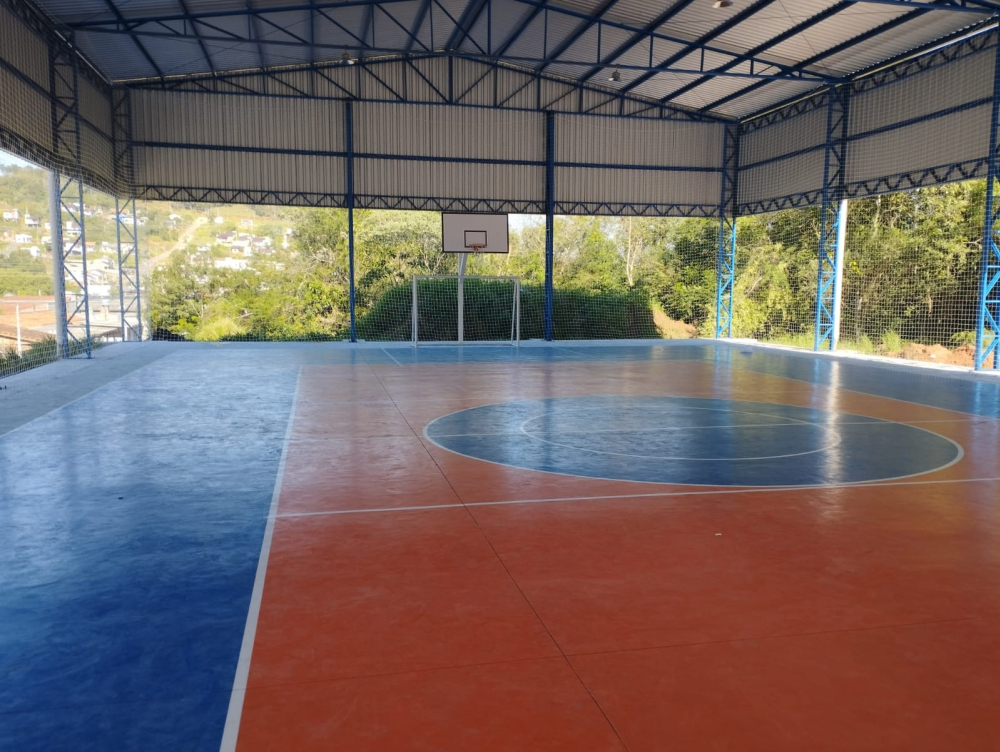 Quadra bairro Emancipa��o Parob�
